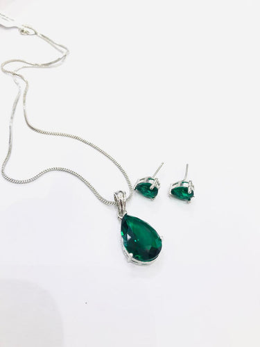 Green Drop Pendant Set